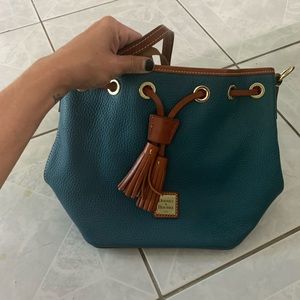 Dooney & Bourke purse